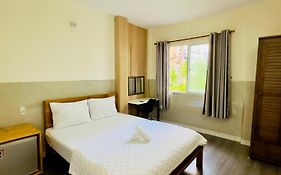 Khách sạn Thế Giới Mới - Thế Giới Mới Hotel